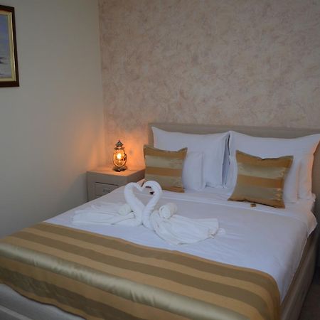 Hotel Helada ติวัต ภายนอก รูปภาพ